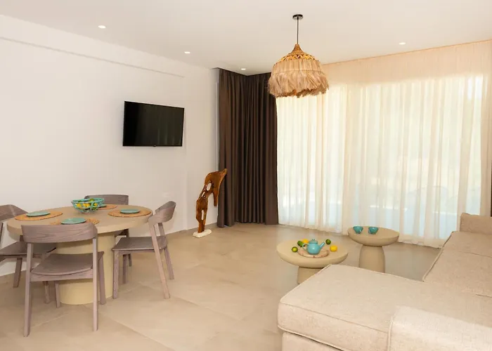 Apart Otel Ceramio 4*